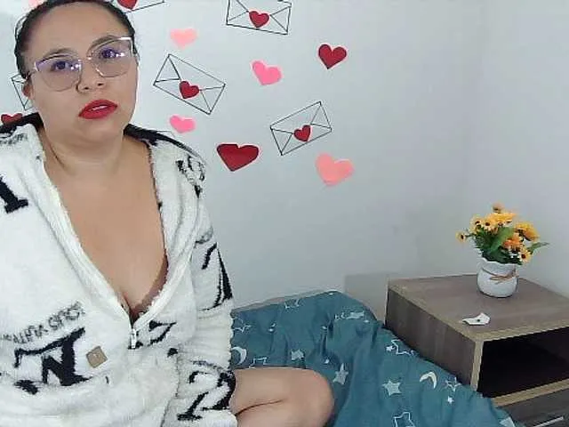 Hot4mommy Image 6