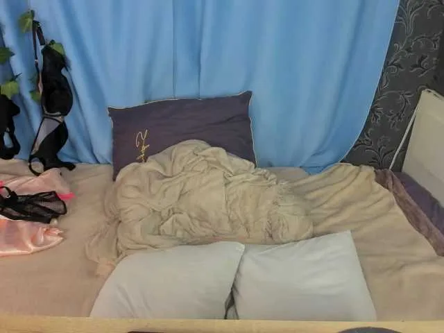 JessicaFoxie Image 2