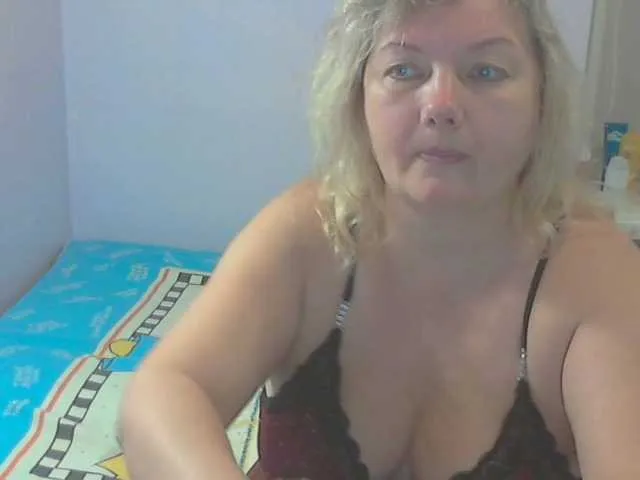 LucyAlexis Image 19