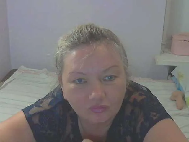 LucyAlexis Image 7