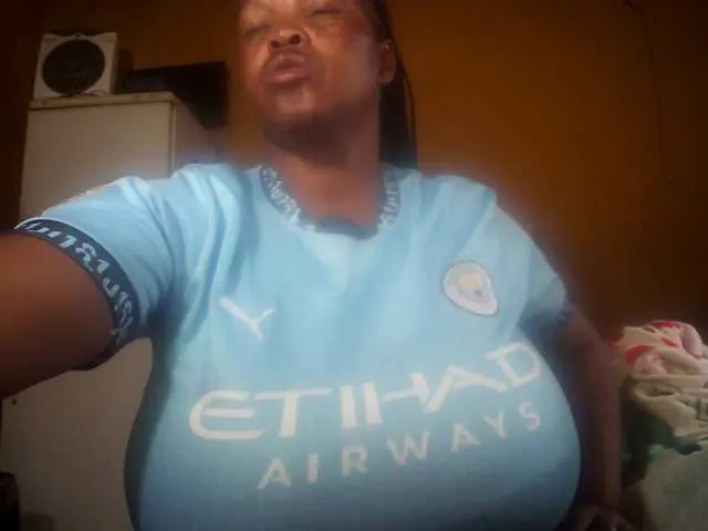 Melonboobs1 Image 6