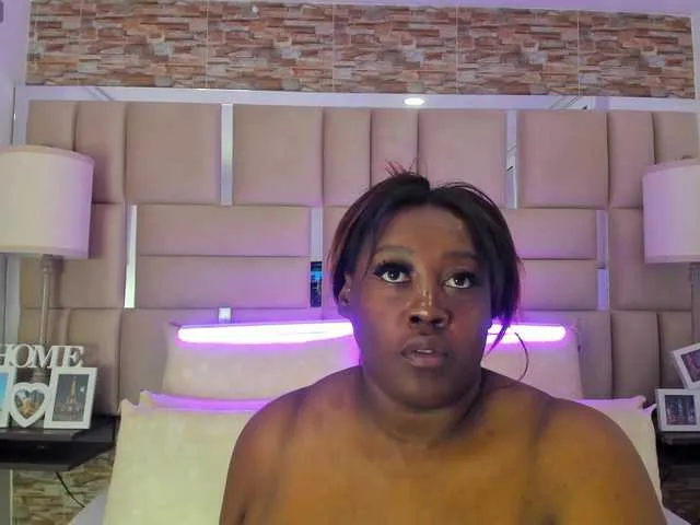 ShaniaBrown Image 7