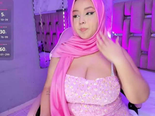 ThanaHaluff Image 9