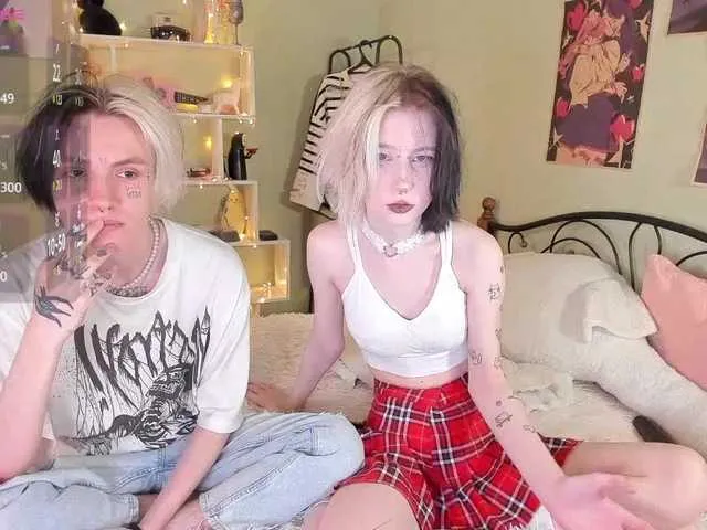 VeryRareTwins Image 3
