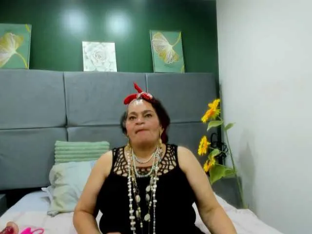 VickyBoobss Image 12