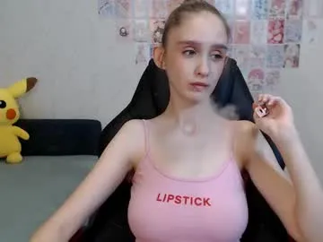 daniella_martin Image 2