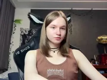 nloraaa Image 18
