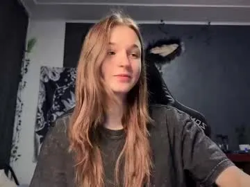 nloraaa Image 2