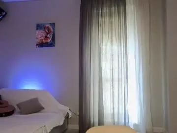 peachcreamcouple Image 3