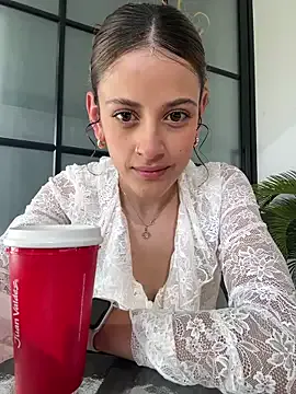 alana15 Image 10