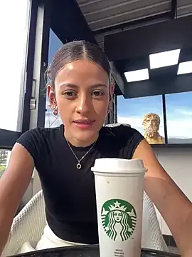 alana15 Image 8