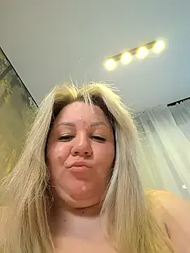 AnnaCurvy Image 2