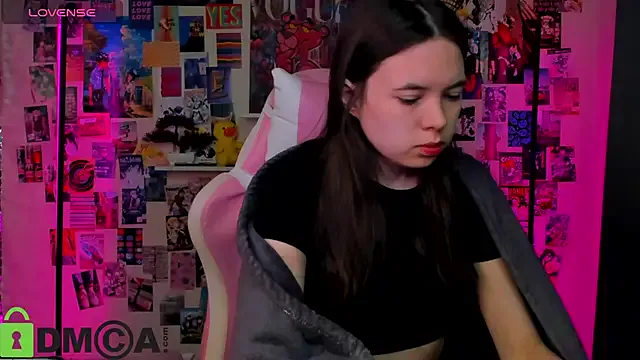 Chio_Mio Image 6