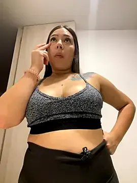 Latina_vanessa Image 8