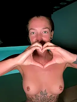 Laurahorney_xo Image 4