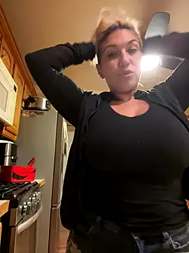 LittleMissEeve Image 12