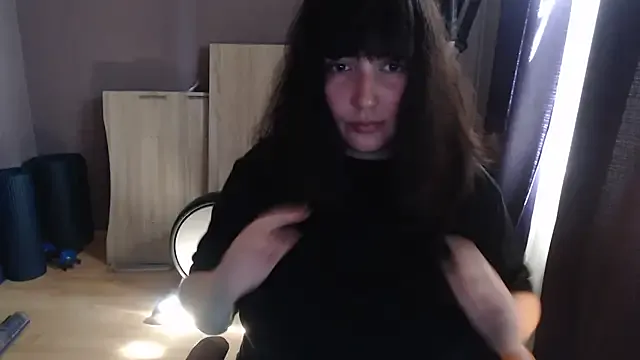 Lynylou Image 3