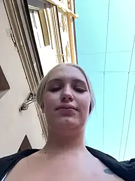 Milkyy_wway Image 17