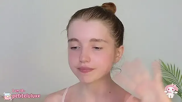 petiteluluxx Image 5