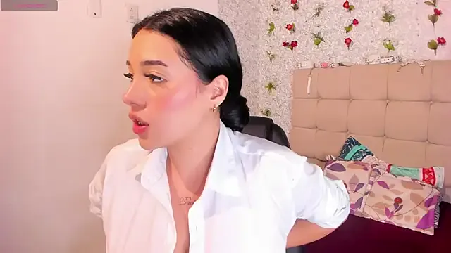 Scarlett_Hot7 Image 3