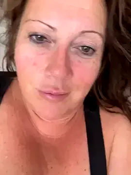 xsexycurvymilf Image 16