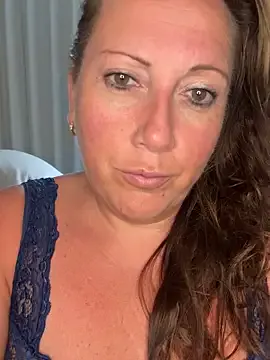 xsexycurvymilf Image 19